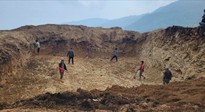 पानीको मुहान संरक्षण गर्न १५ वटा सामुदायिक वनमा ‘रिचार्ज’ पोखरी   